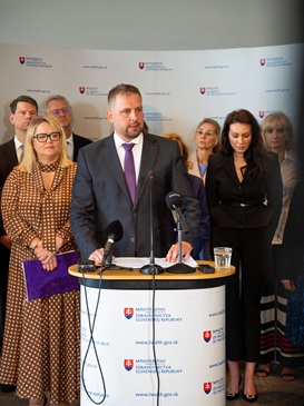 Minister zdravotníctva predstavil novú liekovú legislatívu